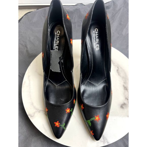 Charles by Charles David Painted Pumps SZ 8.5P Pre-Owned - Picture 1 of 8